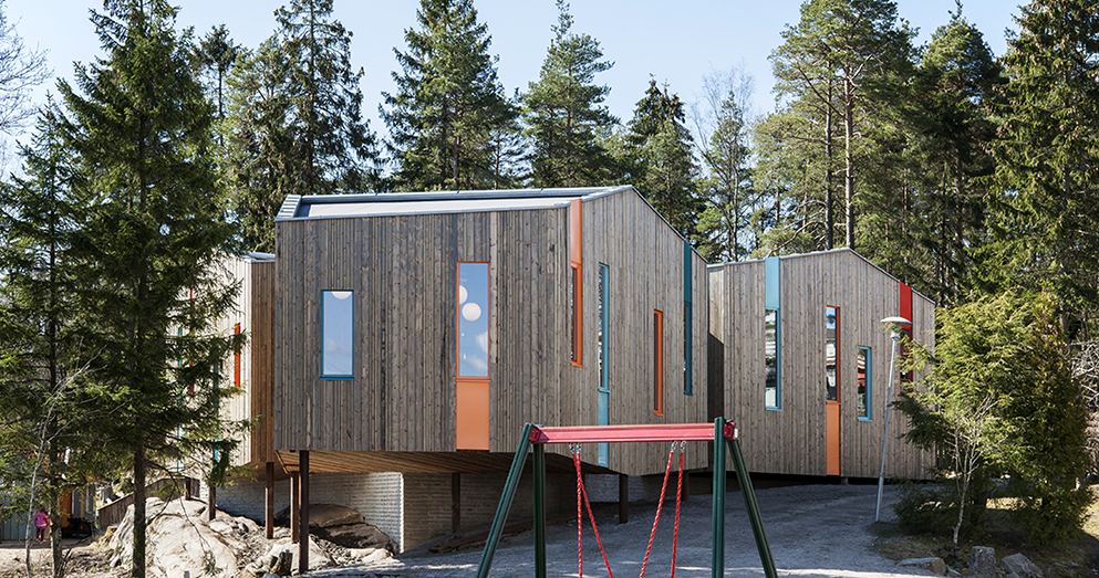 Furfurylert kledning på Steinerskolen i Fredrikstad. Foto: Kebony / Jiri Havran